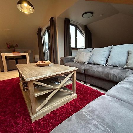 Race & Rooms Appartment Stavelot Eksteriør billede